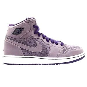 Air Jordan 1 Retro (GS) ‘Daybreak’ Nike Purple Lace Suede High-Top Sneakers 7Y